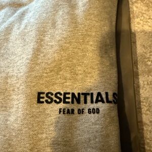ESSENTIALS Sweatshirt “Dark Oatmeal” – XS – Brand New W/ Tags